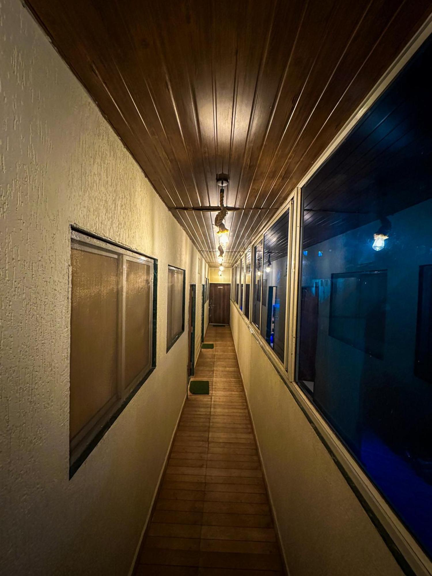 Hotel Payal & Restaurent Pachmarhi Bagian luar foto